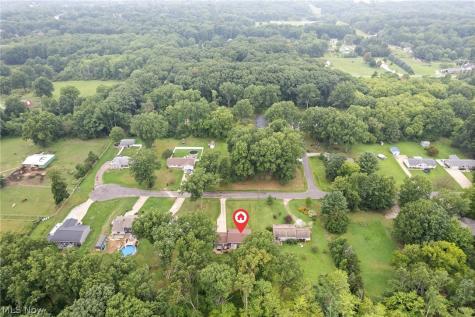 5511 Donner Drive New Franklin OH 44216