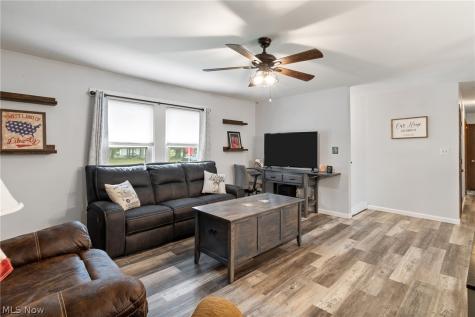 5511 Donner Drive New Franklin OH 44216