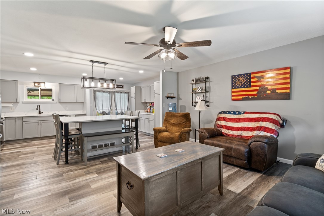 5511 Donner Drive New Franklin OH 44216