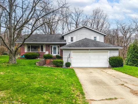 454 Westwood Avenue Wadsworth OH 44281