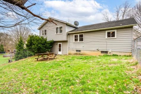 454 Westwood Avenue Wadsworth OH 44281