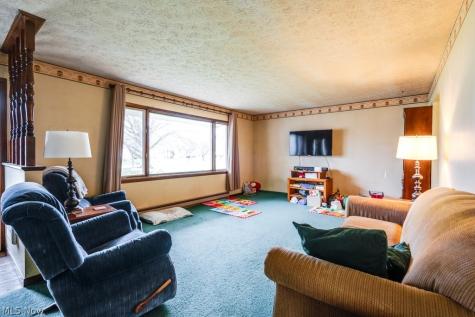 454 Westwood Avenue Wadsworth OH 44281