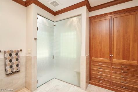 3740 Winterberry Drive Akron OH 44333