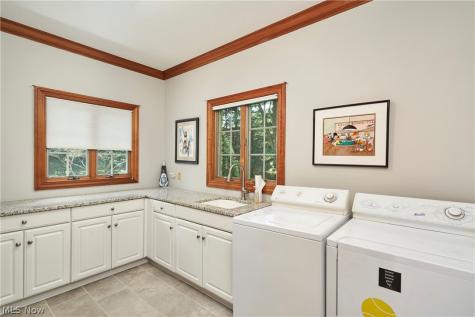 3740 Winterberry Drive Akron OH 44333