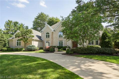 3740 Winterberry Drive Akron OH 44333