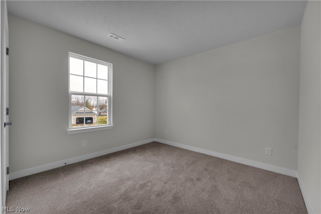15114 Sawgrass Lane Middlefield OH 44062