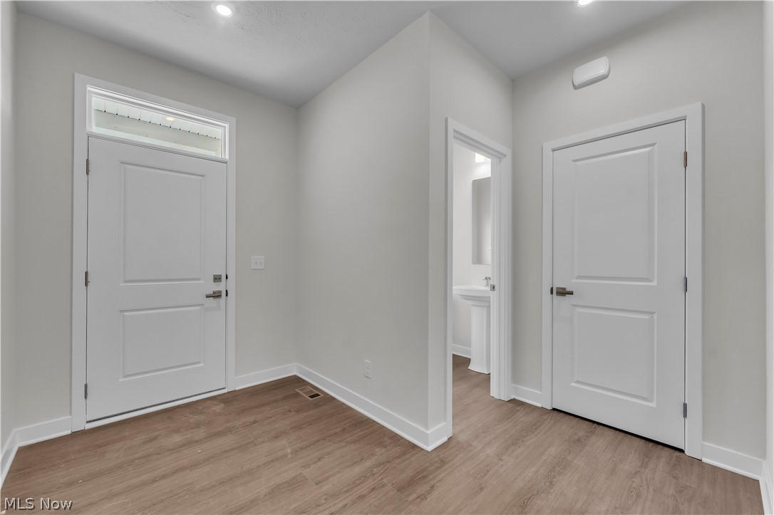 15114 Sawgrass Lane Middlefield OH 44062
