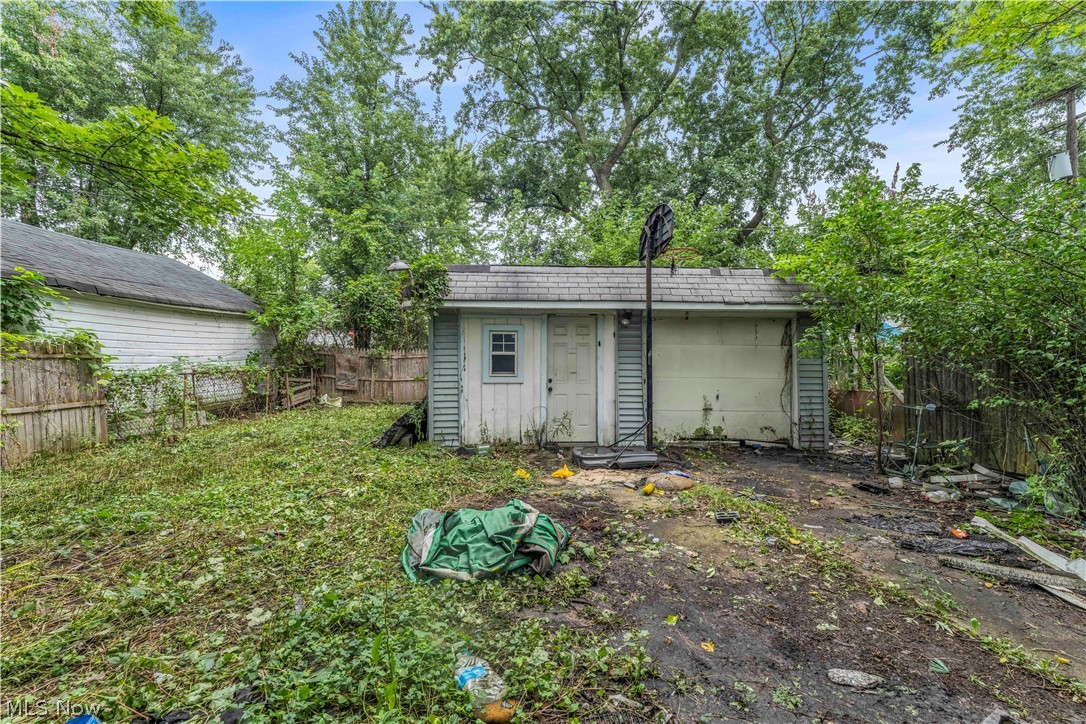 12518 Leeila Avenue Cleveland OH 44135