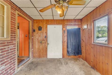 12518 Leeila Avenue Cleveland OH 44135