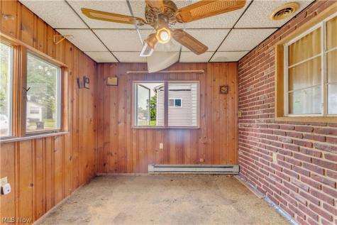 12518 Leeila Avenue Cleveland OH 44135
