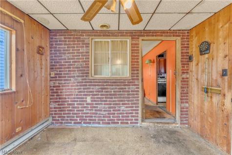 12518 Leeila Avenue Cleveland OH 44135