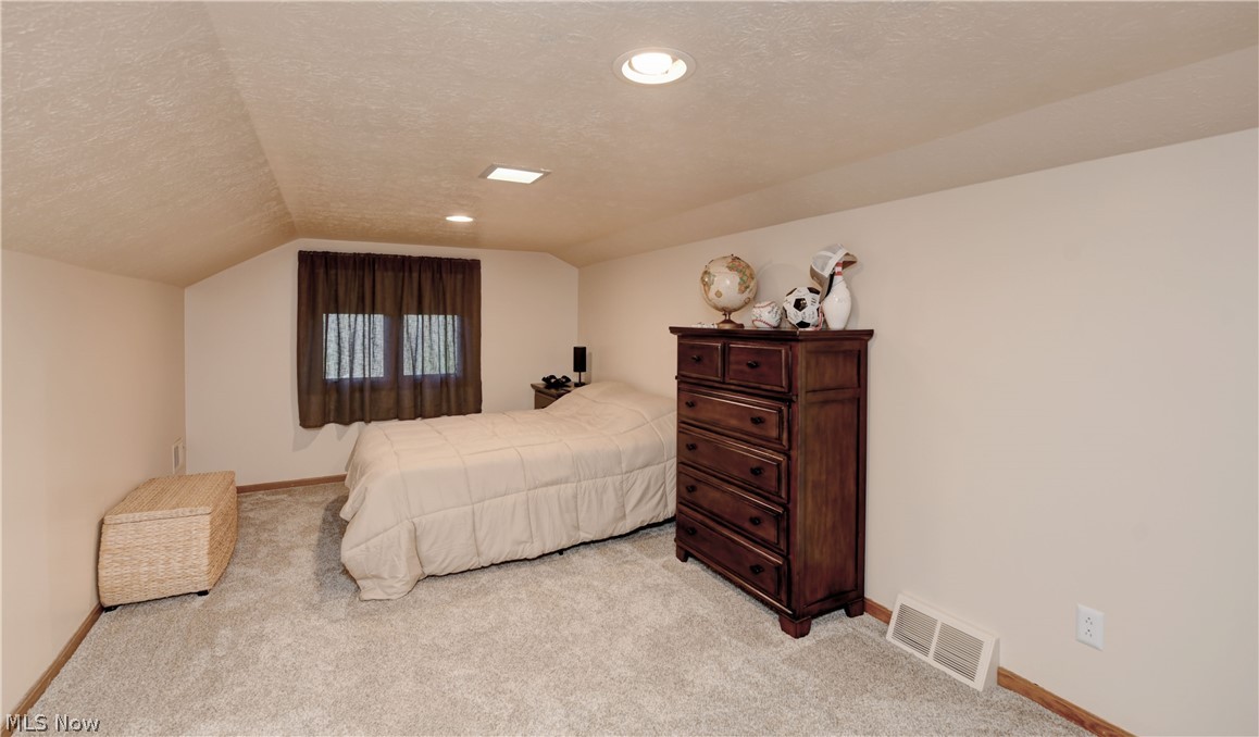606 Airport Road Zanesville OH 43701