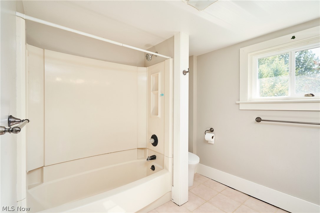 940 Falls Avenue Cuyahoga Falls OH 44221
