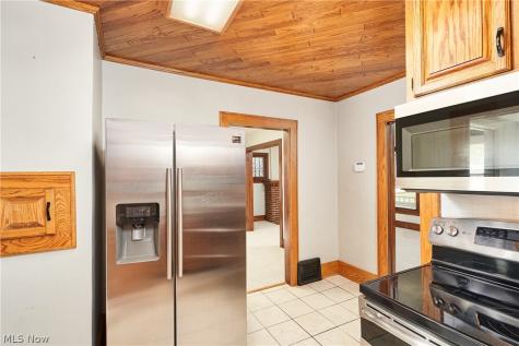 940 Falls Avenue Cuyahoga Falls OH 44221