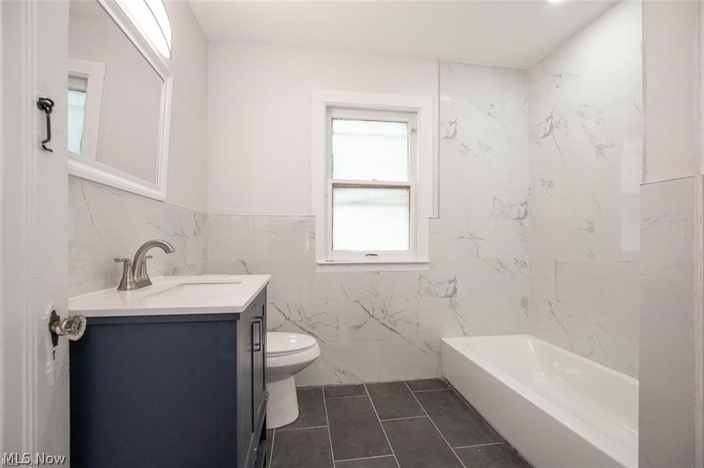 848 Beverly Road Cleveland Heights OH 44121