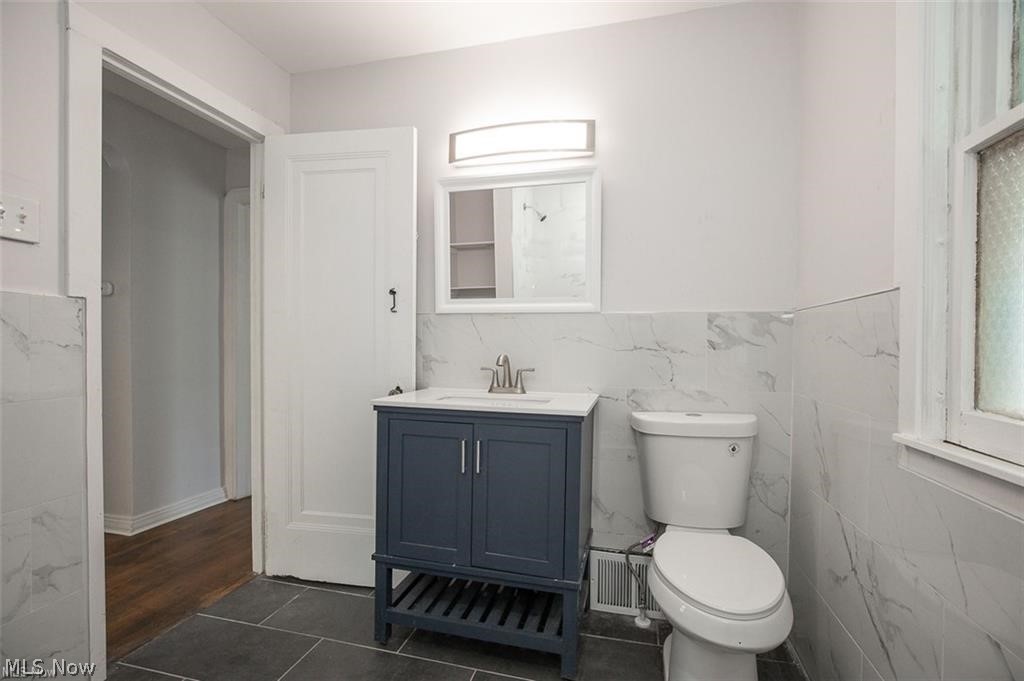 848 Beverly Road Cleveland Heights OH 44121