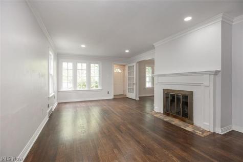 848 Beverly Road Cleveland Heights OH 44121
