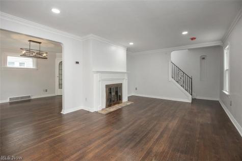 848 Beverly Road Cleveland Heights OH 44121