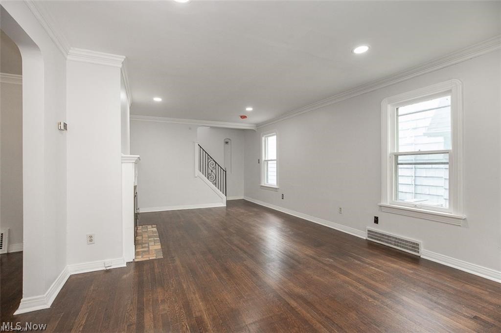 848 Beverly Road Cleveland Heights OH 44121