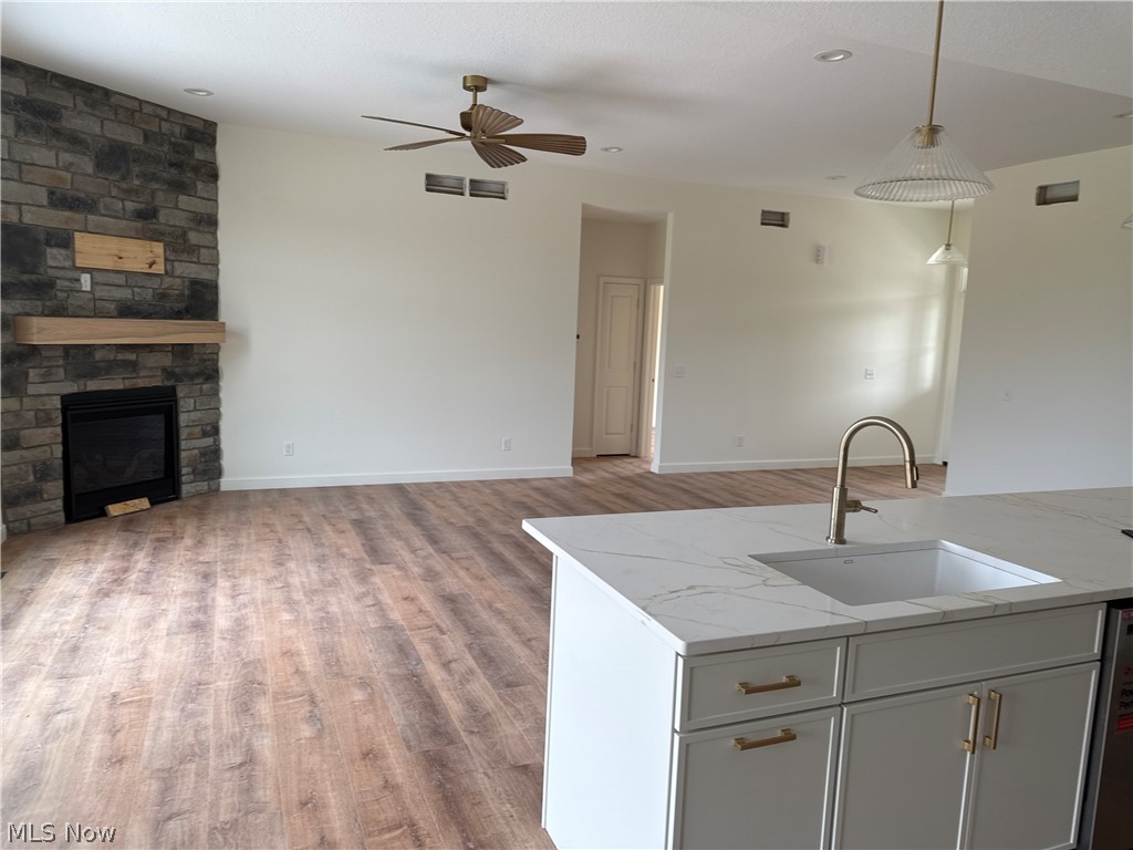 1095 Albright Mckay Road SE Brookfield OH 44403