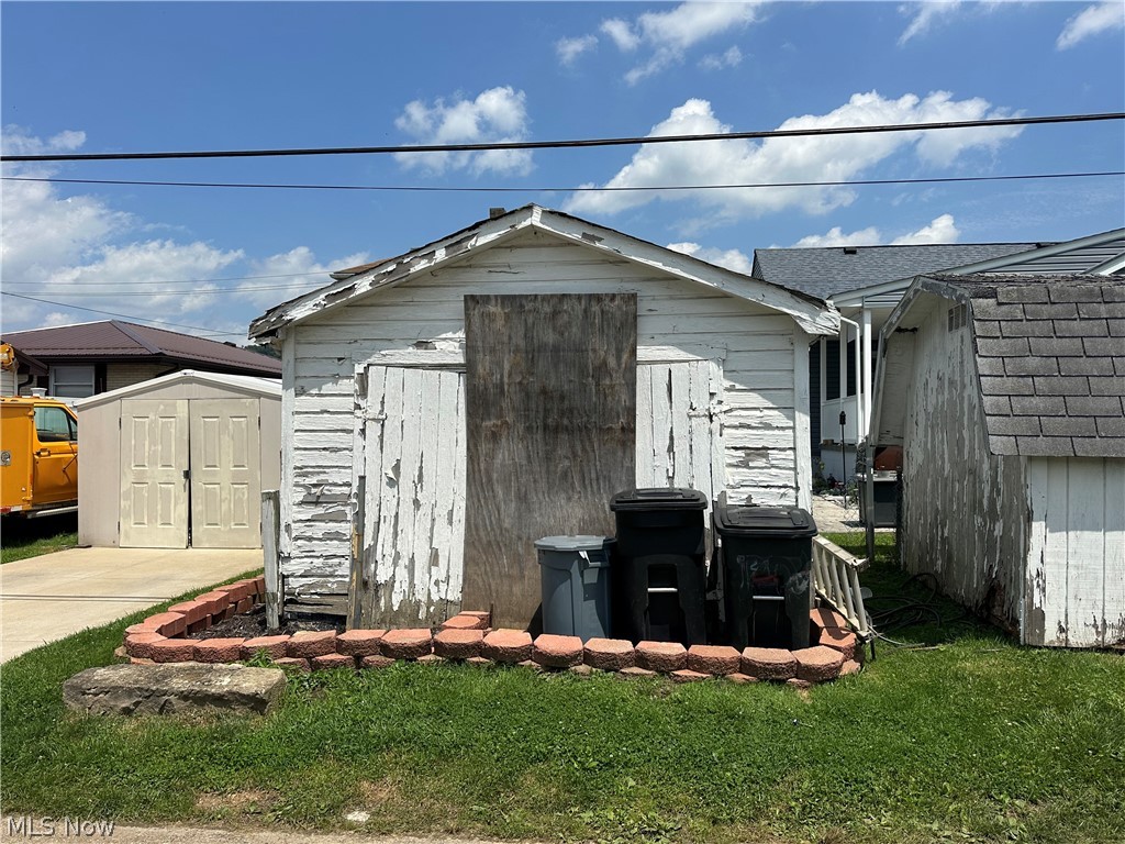 1205 N 5th Street Toronto OH 43964