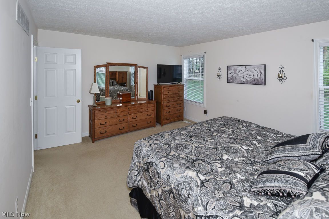 11235 Peppermint Place North Royalton OH 44133