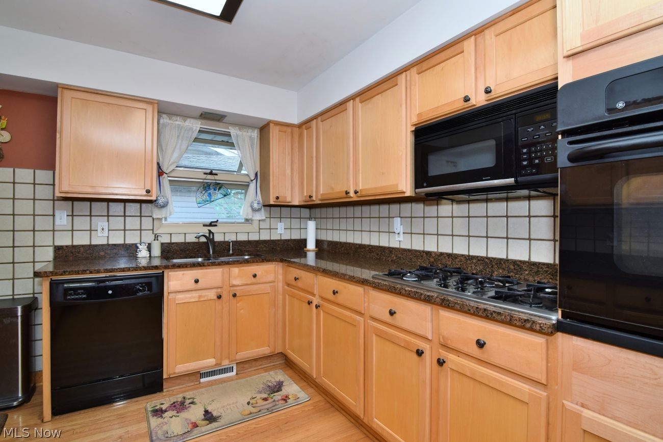 134 Lloyd Road Euclid OH 44132