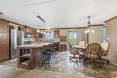 1023 Overlook Drive SW Canton OH 44706