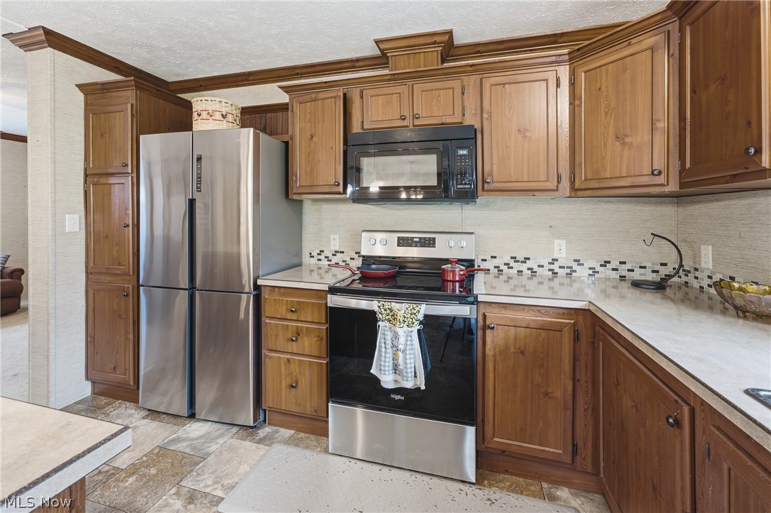 1023 Overlook Drive SW Canton OH 44706