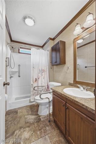 1023 Overlook Drive SW Canton OH 44706