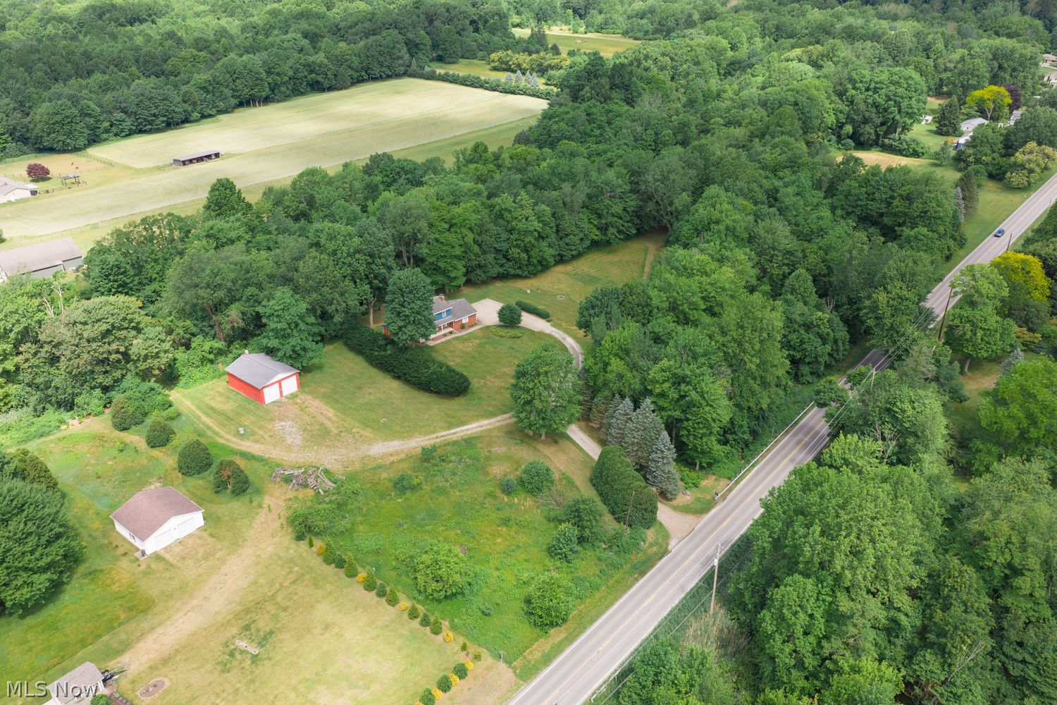 2272 Mcmackin Road Madison OH 44057