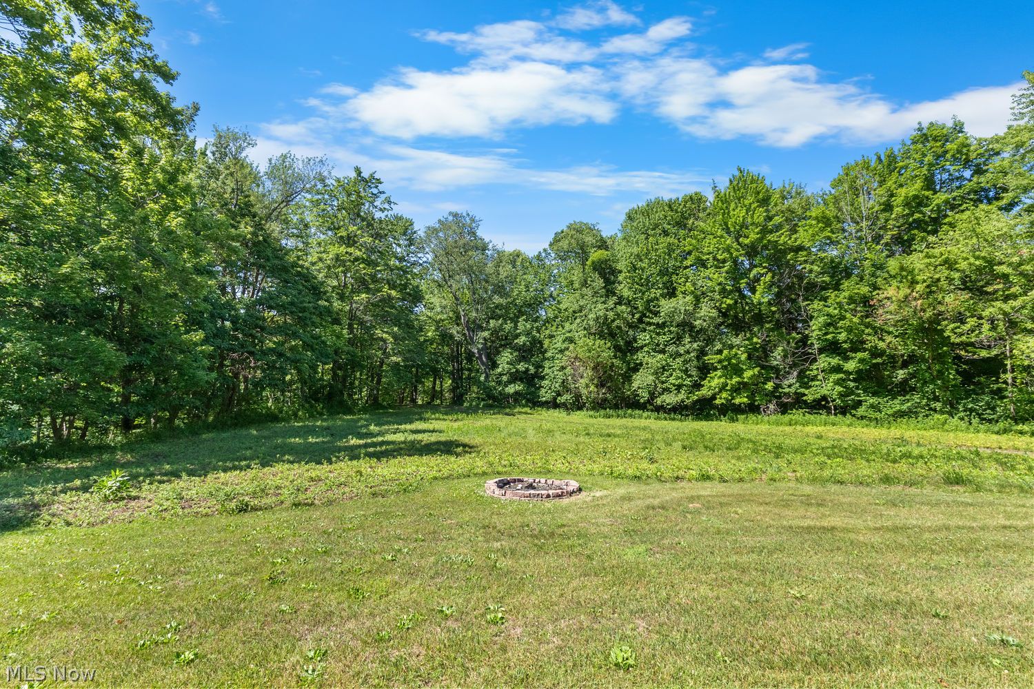 2272 Mcmackin Road Madison OH 44057