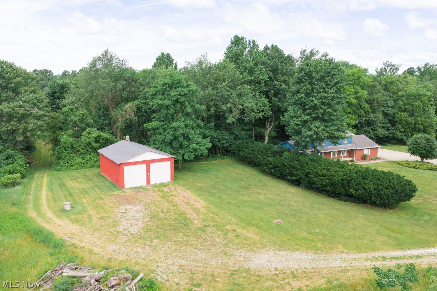 2272 Mcmackin Road Madison OH 44057