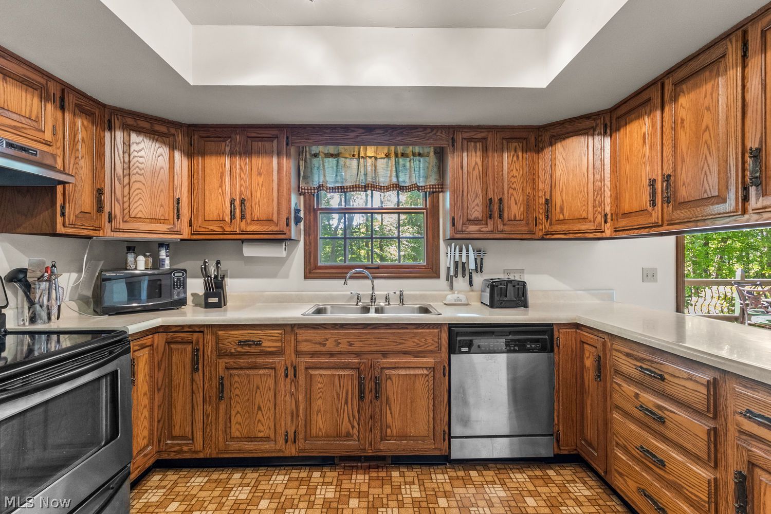 2272 Mcmackin Road Madison OH 44057