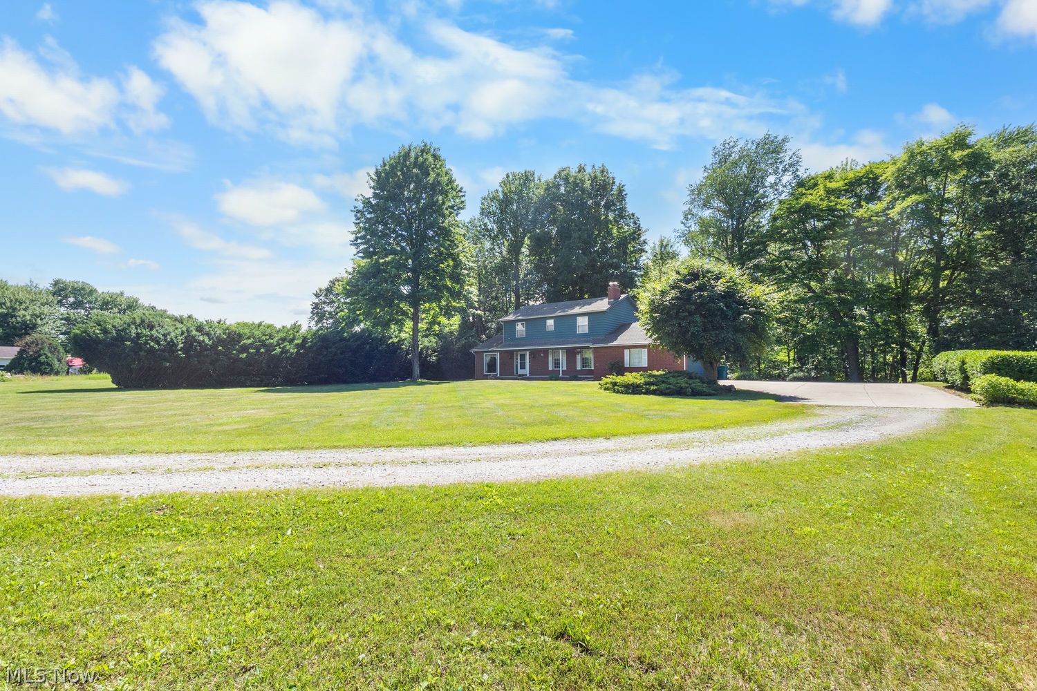 2272 Mcmackin Road Madison OH 44057