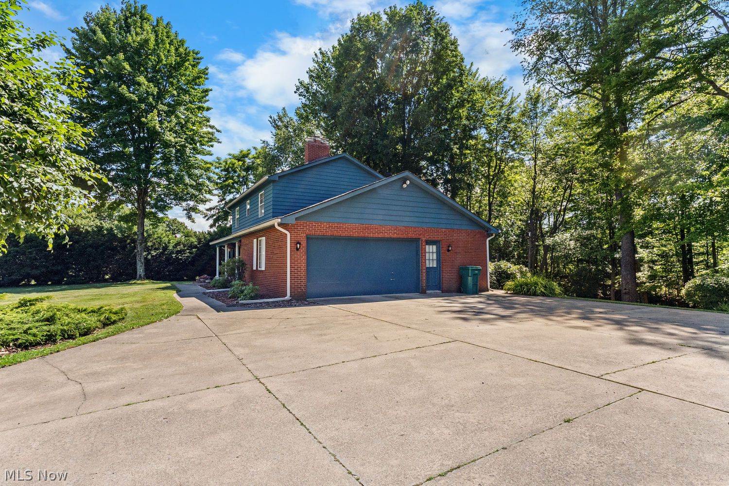 2272 Mcmackin Road Madison OH 44057