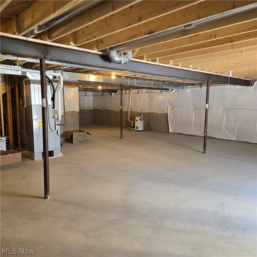 15229 Timber Ridge Drive Middlefield OH 44062