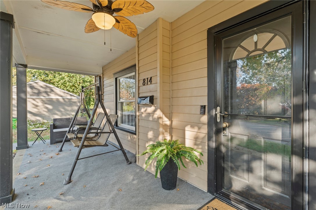 814 Thomas Circle NE Massillon OH 44646