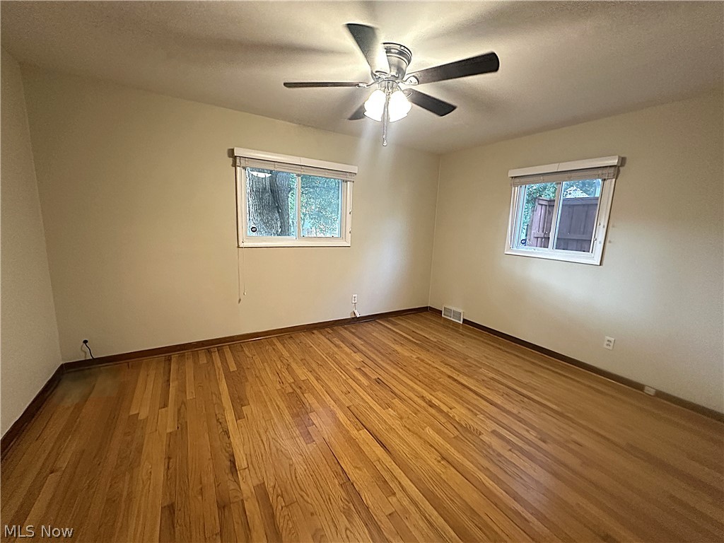1598 Kingsley Avenue Akron OH 44313