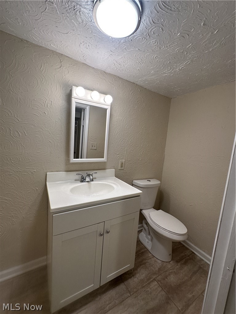 1598 Kingsley Avenue Akron OH 44313