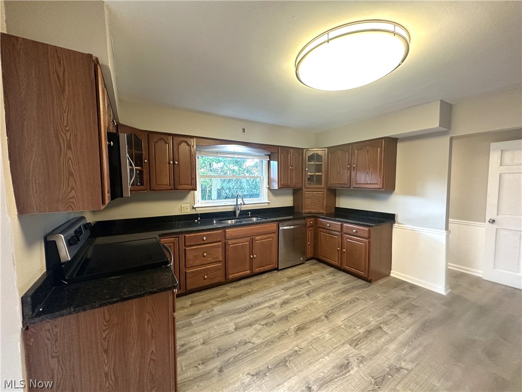 1598 Kingsley Avenue Akron OH 44313