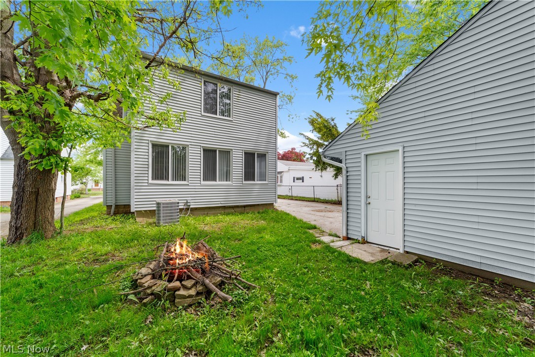 5688 Shawnee Drive Lyndhurst OH 44124