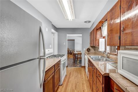 144 Church Street Doylestown OH 44230
