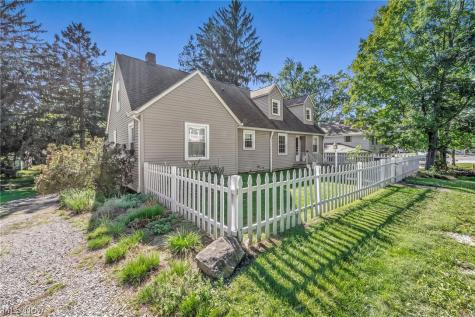144 Church Street Doylestown OH 44230