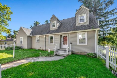 144 Church Street Doylestown OH 44230