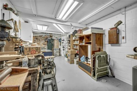 144 Church Street Doylestown OH 44230