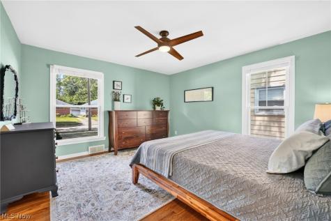 983 Newberry Avenue South Euclid OH 44121