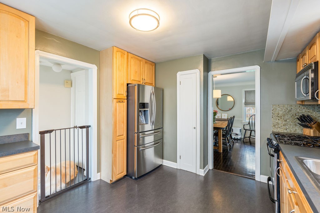 24603 E Oakland Road Bay Village OH 44140