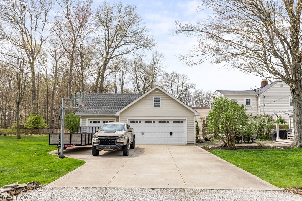 24603 E Oakland Road Bay Village OH 44140