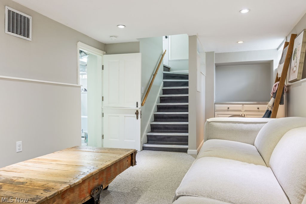 24603 E Oakland Road Bay Village OH 44140